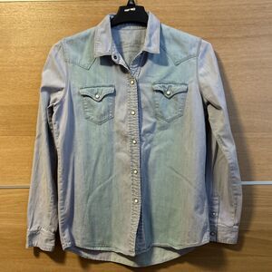 Bullhead Black Ca Trading Co Pearl Snap Button Shirt dual shades blue Women Sz L